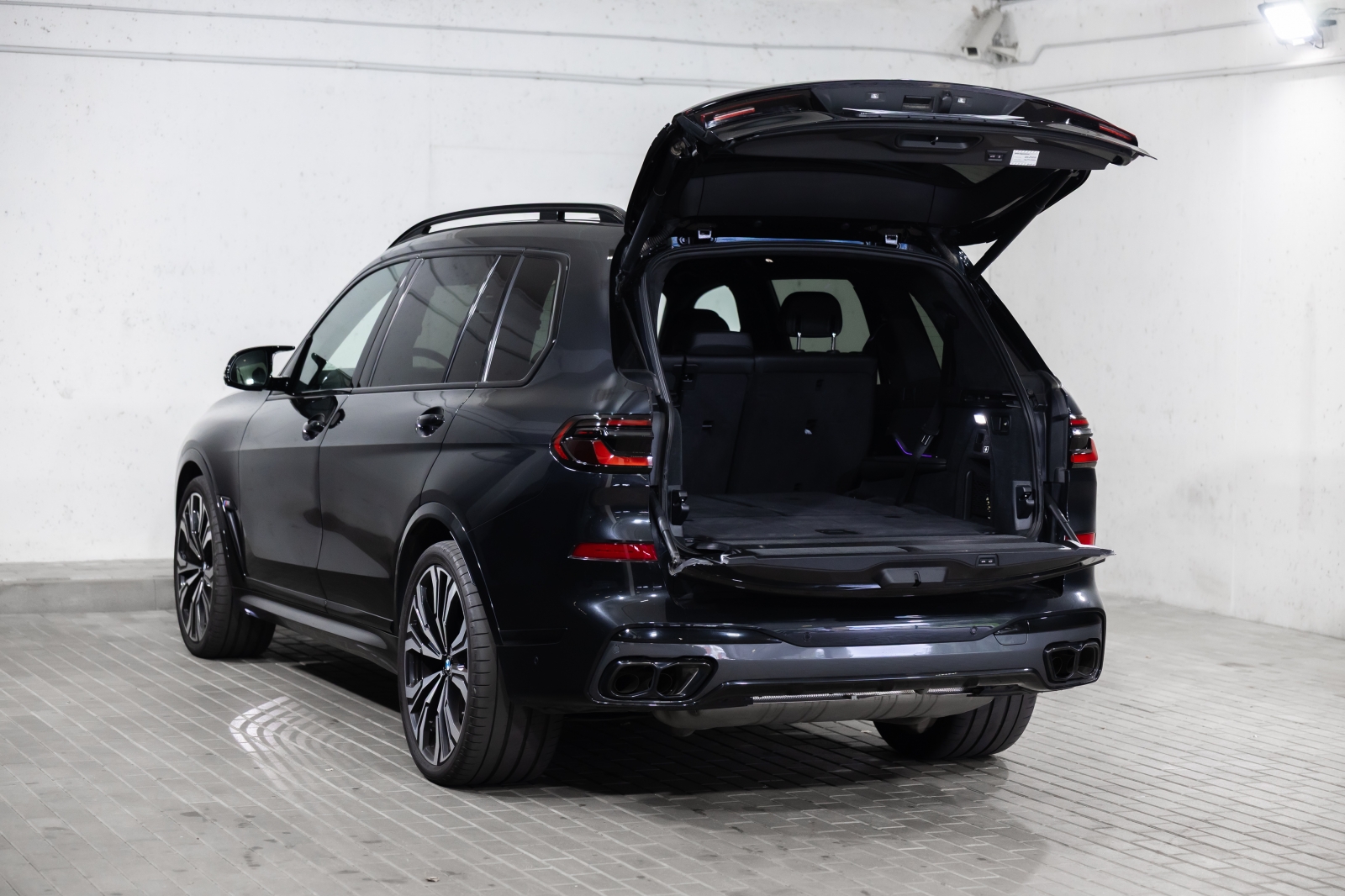 BMW X7 M60i xDrive