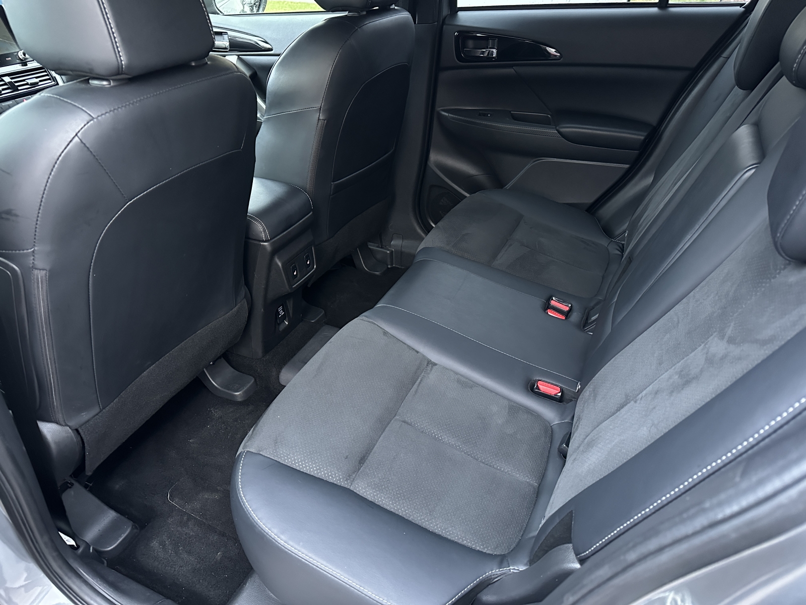 Mitsubishi Eclipse Cross PHEV AWD