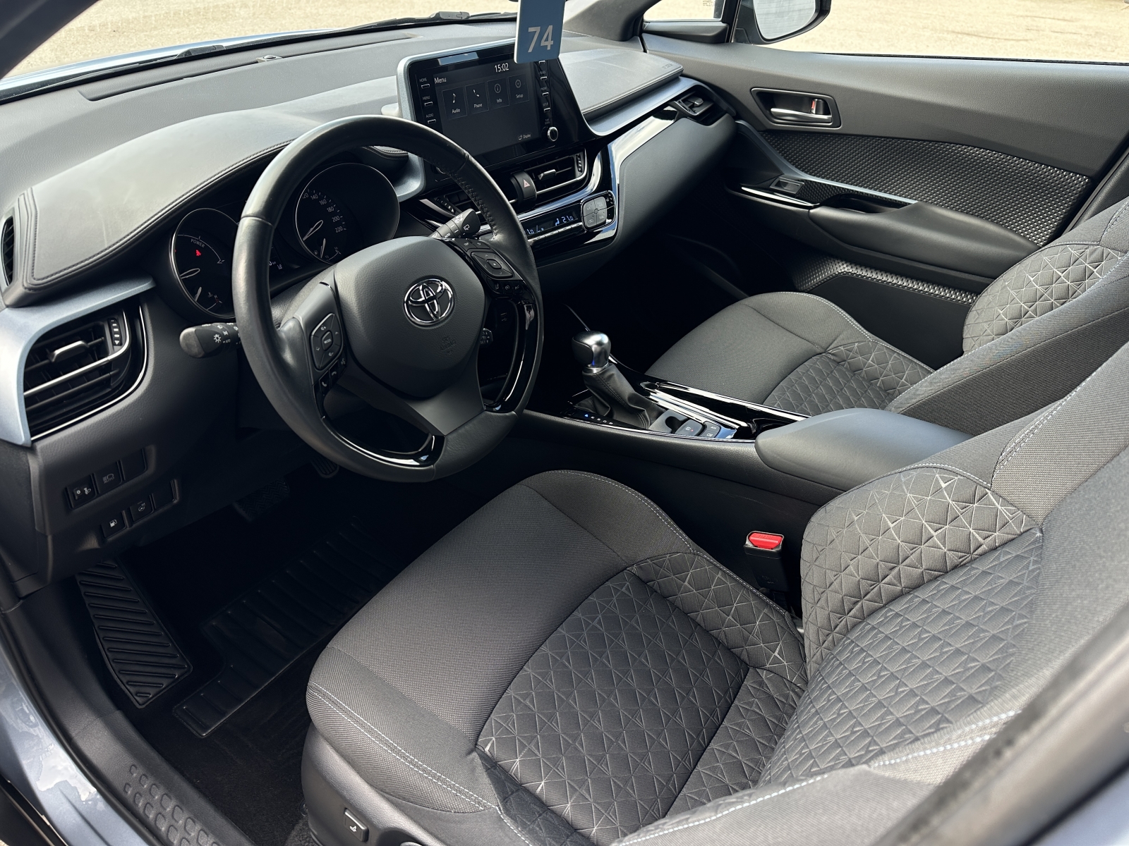 Toyota C-HR Hybrid