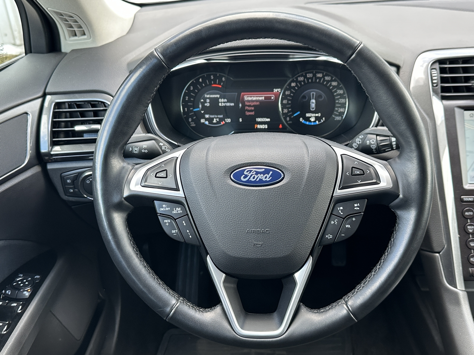 Ford Mondeo Titanium