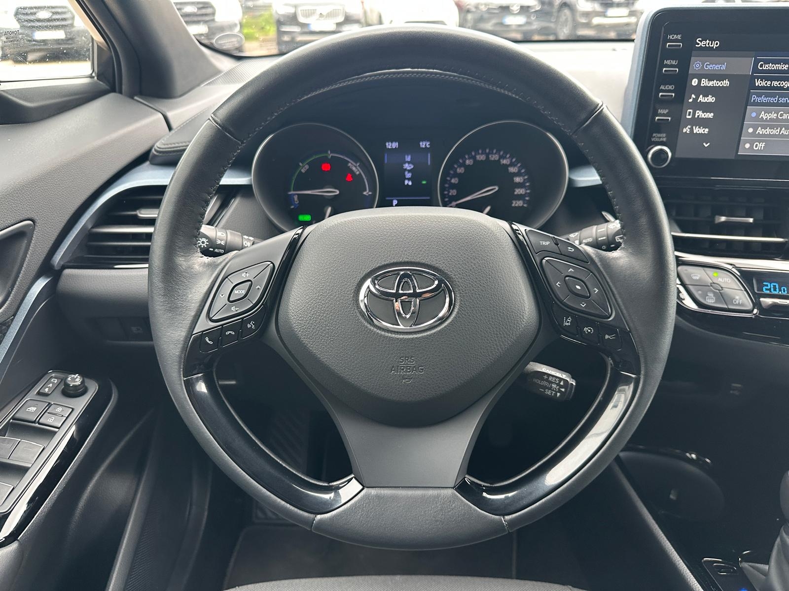 Toyota C-HR Hybrid