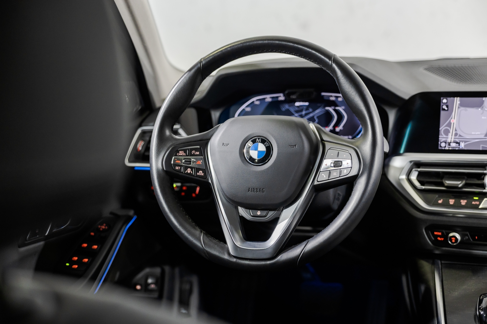 BMW 330 e