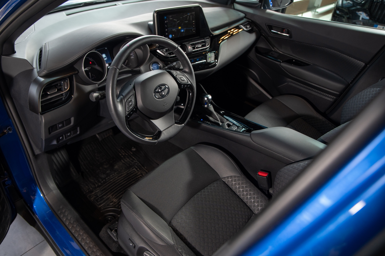 Toyota C-HR Hybrid