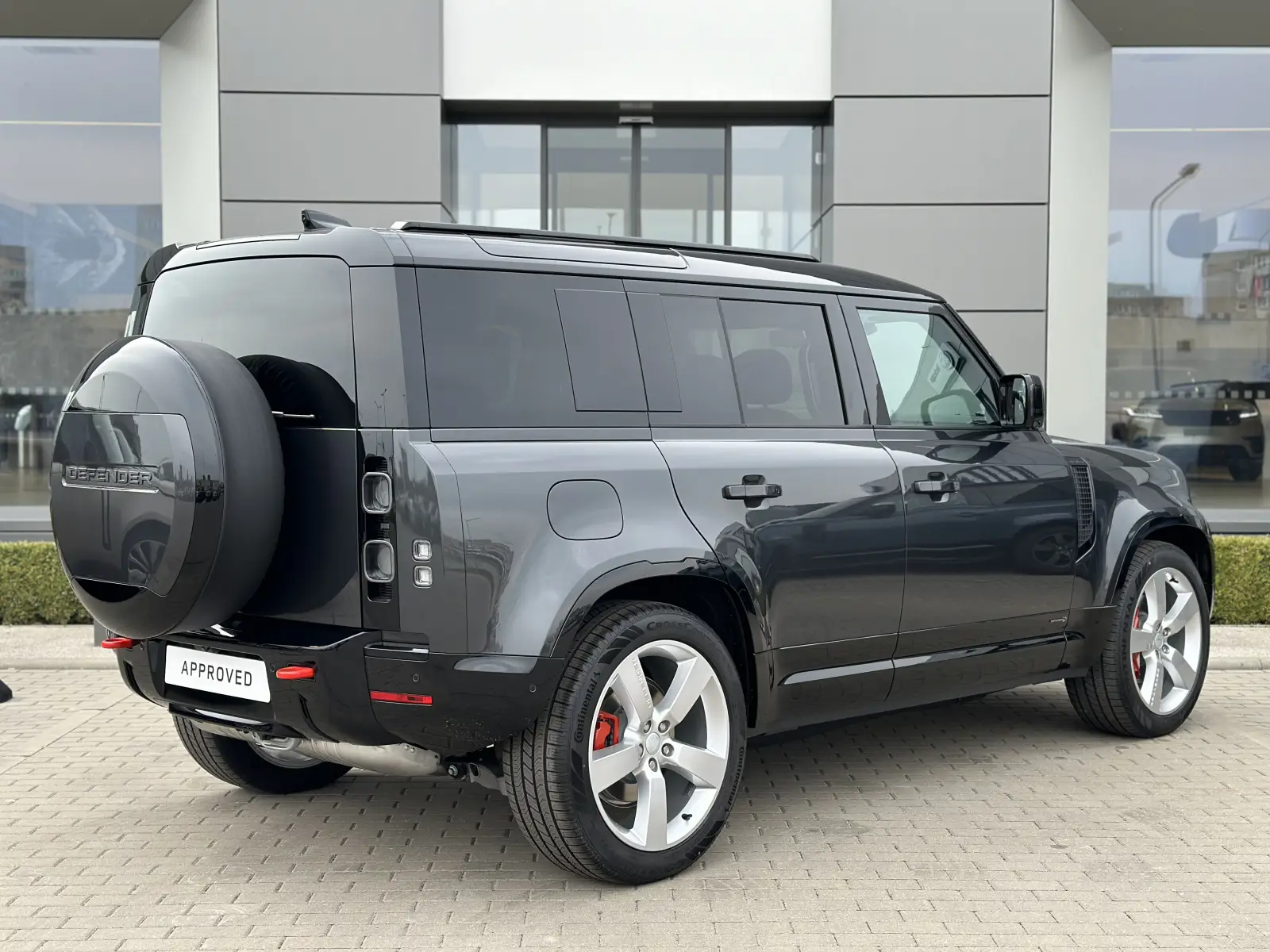 Land Rover Defender D300