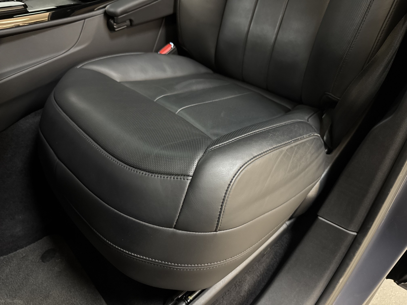 Land Rover Range Rover Sport First Edition