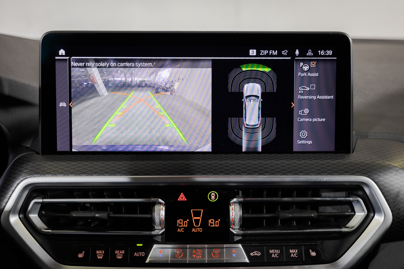 BMW X3 xDrive20i