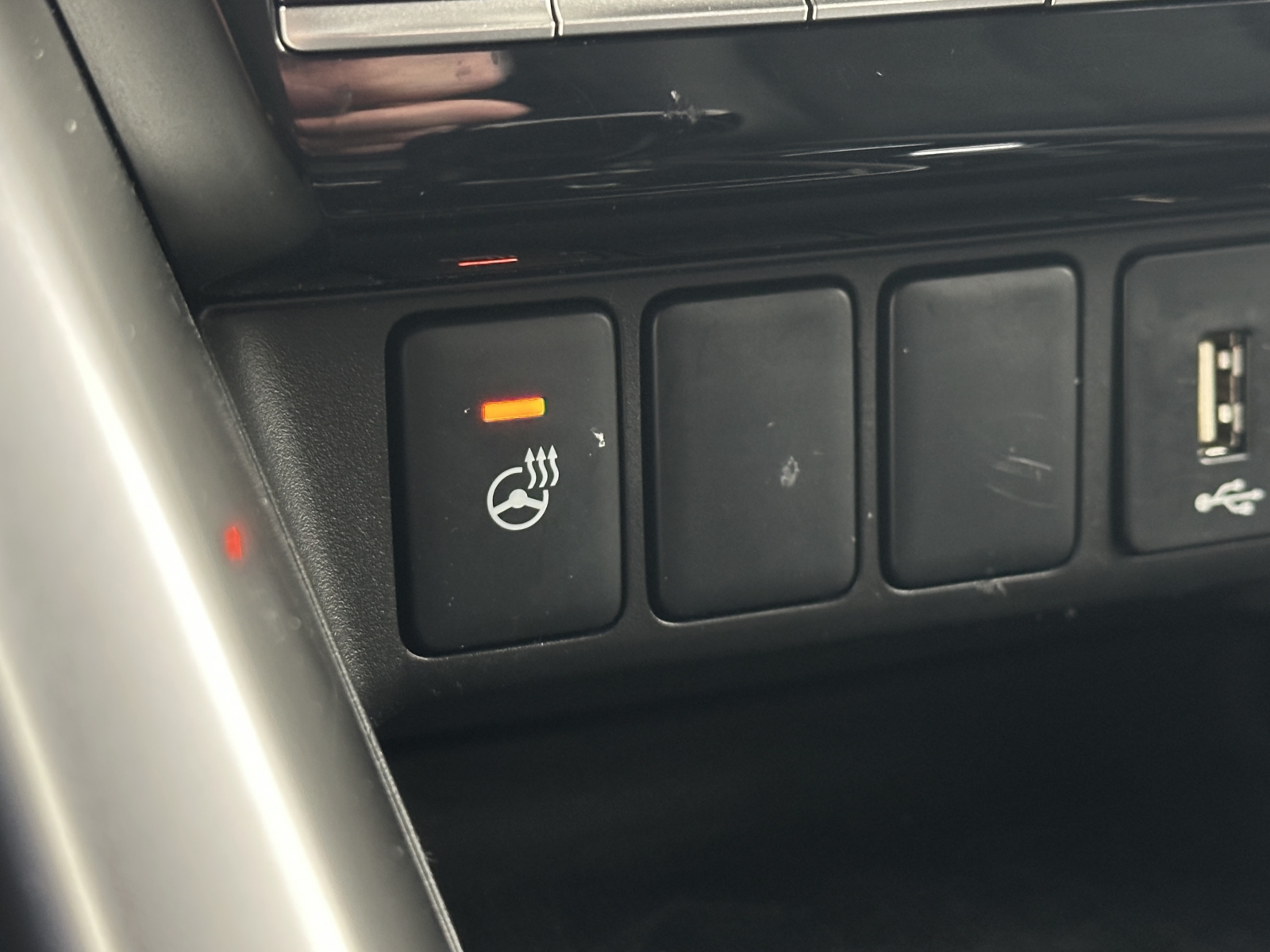 Mitsubishi Eclipse Cross Plug-In Hybrid 4WD