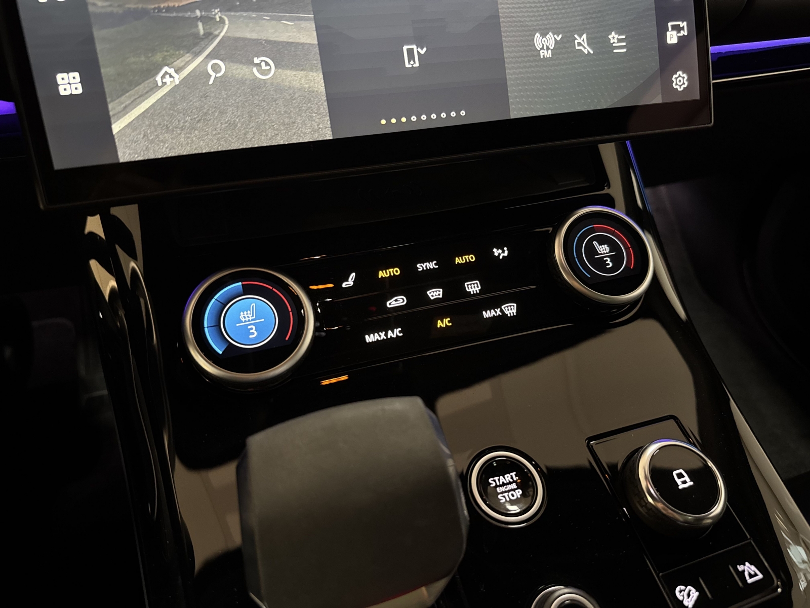 Land Rover Range Rover Sport First Edition