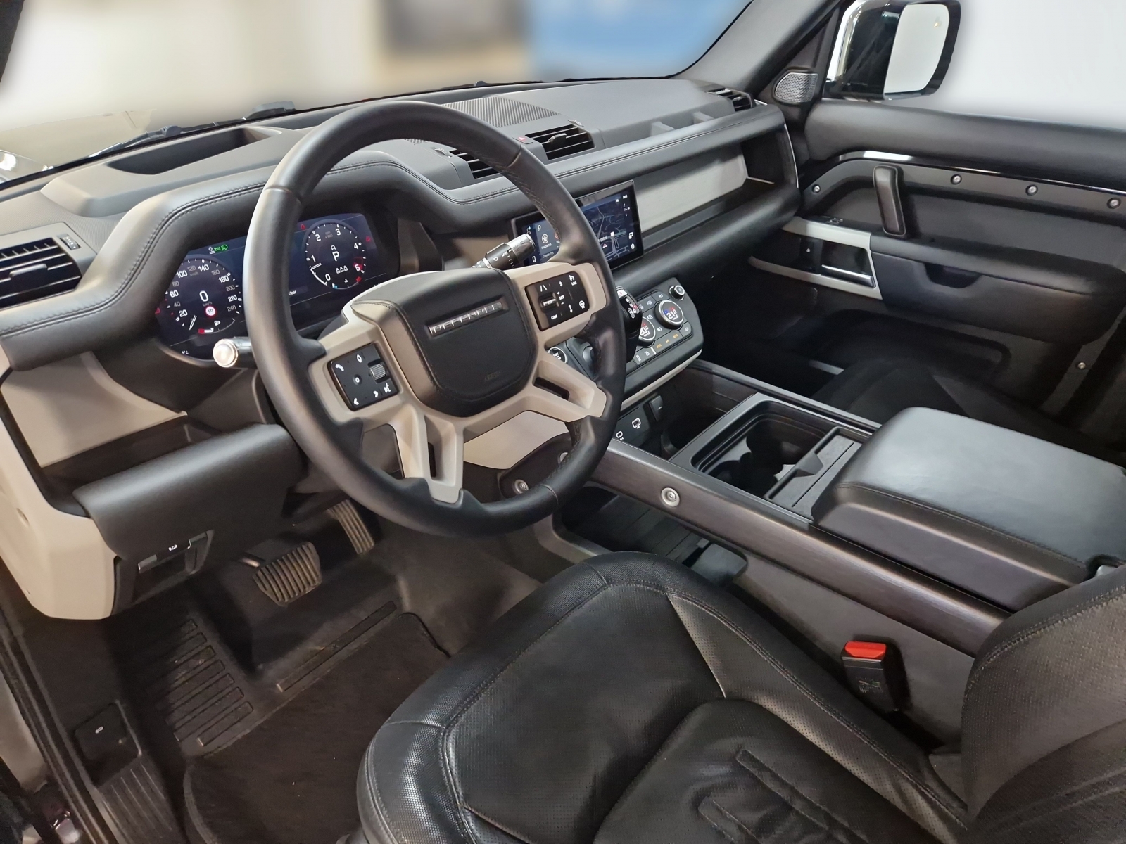 Land Rover Defender D250 MHEV X-Dynamic HSE
