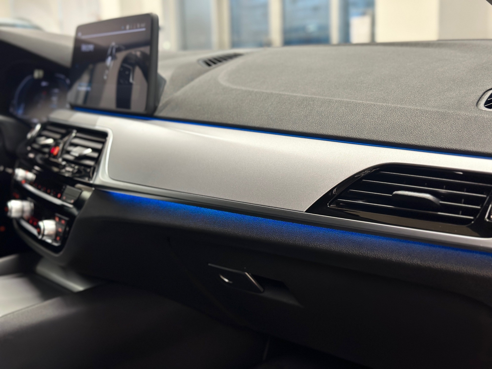 BMW 530 BMW 530e Touring