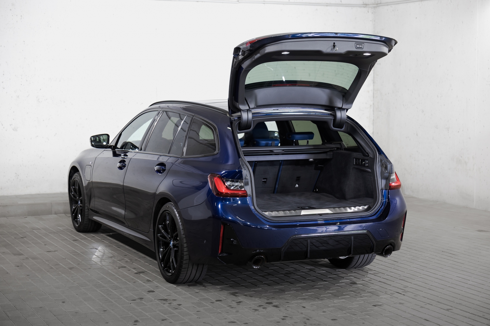 BMW 330 e xDrive