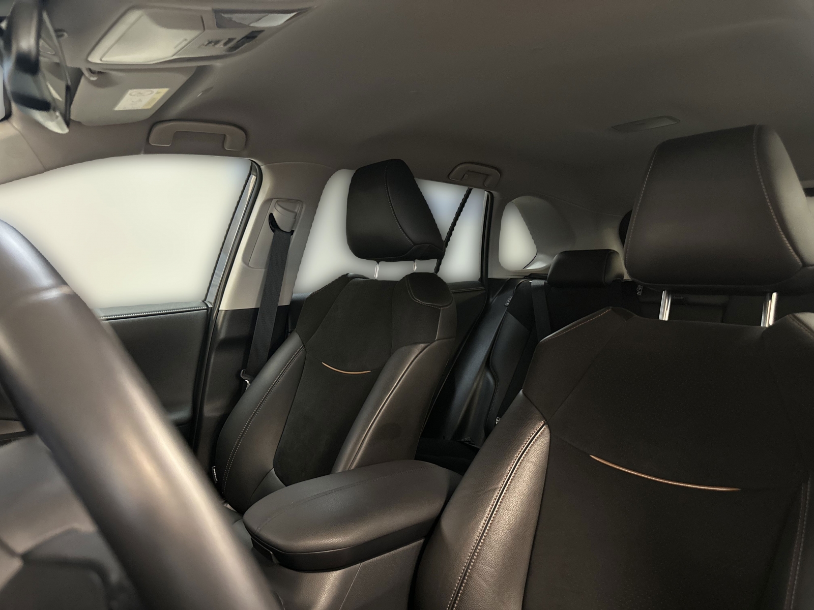 Toyota RAV4 Luxury Plus