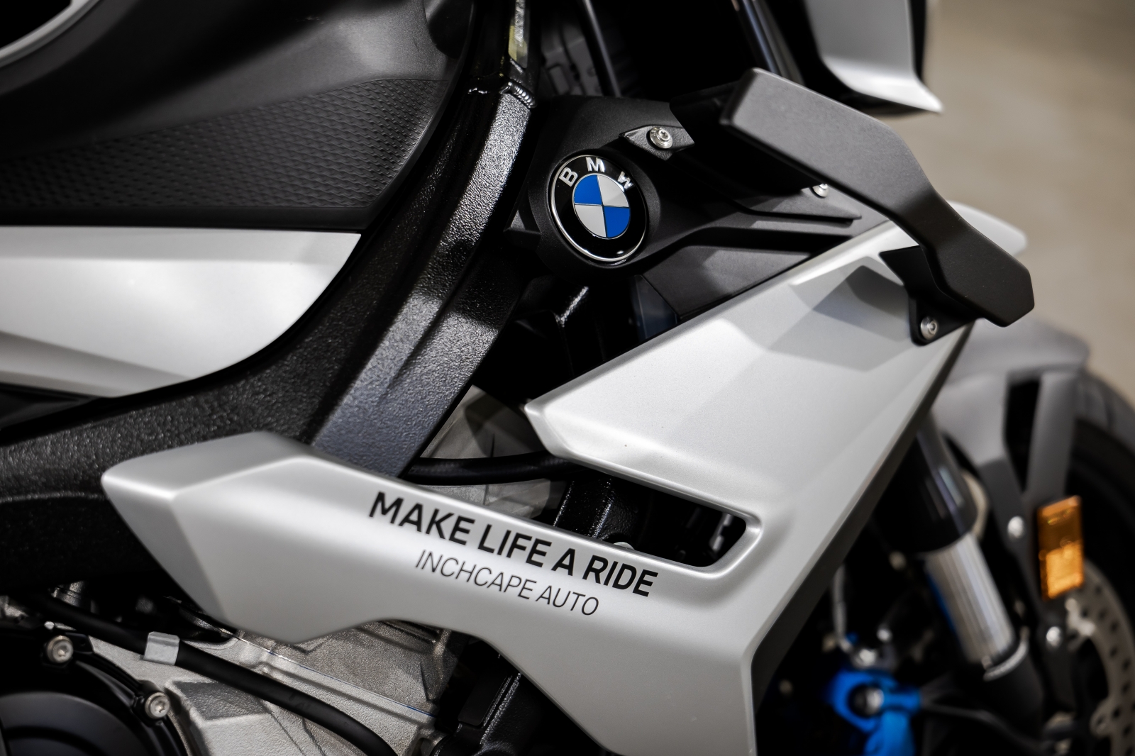 BMW (moto) M 1000 R