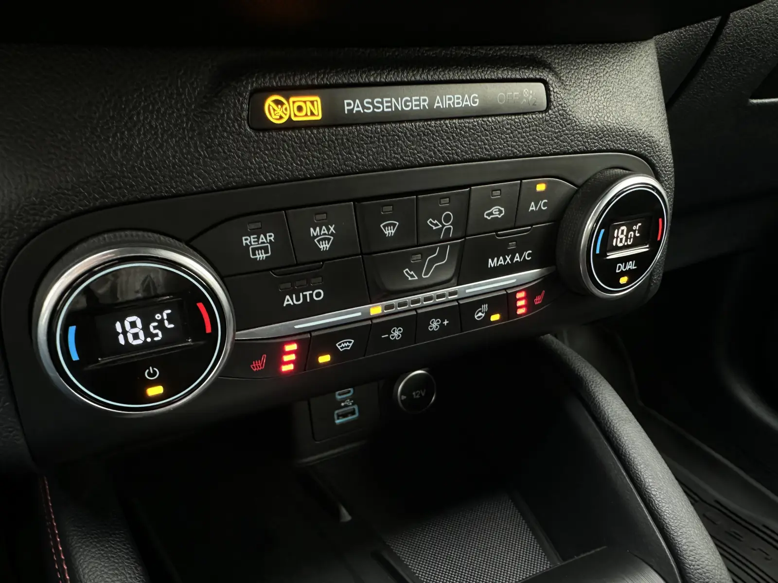 Ford Kuga ST-Line X Plug-In Hybrid