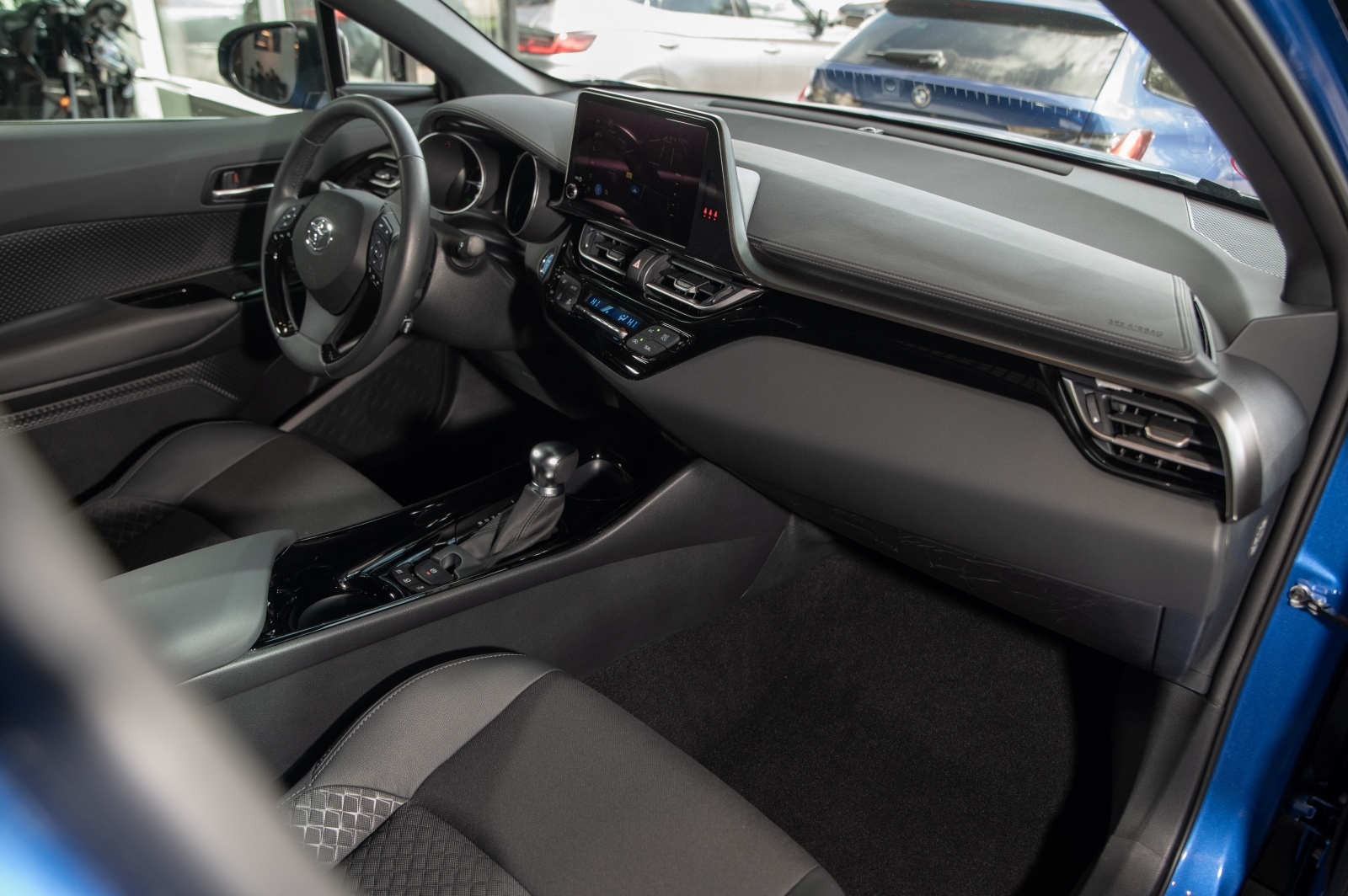 Toyota C-HR Hybrid