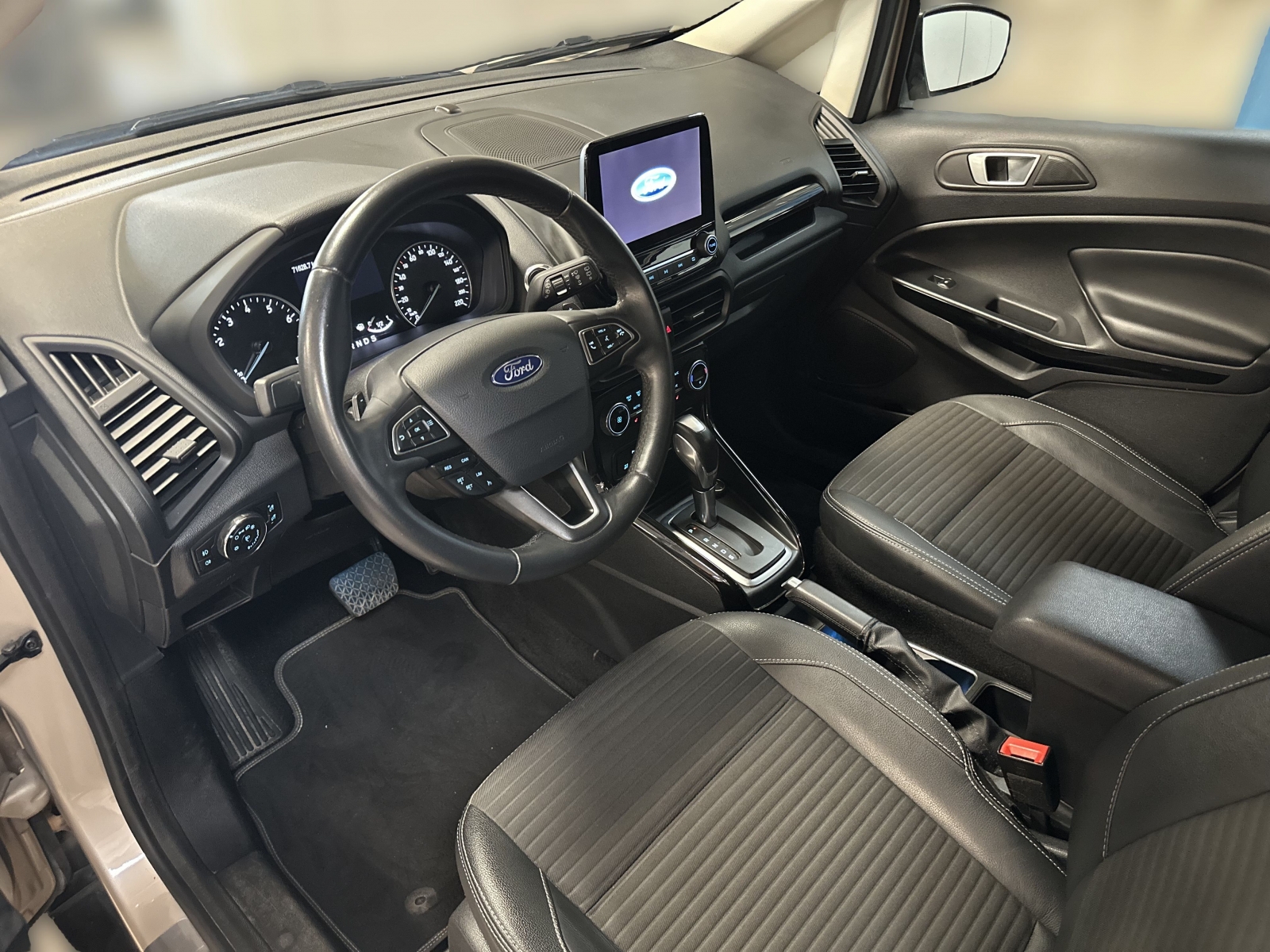 Ford EcoSport Titanium FWD