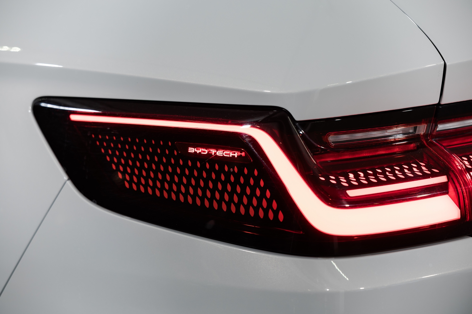 BYD Seal U DM-i Design