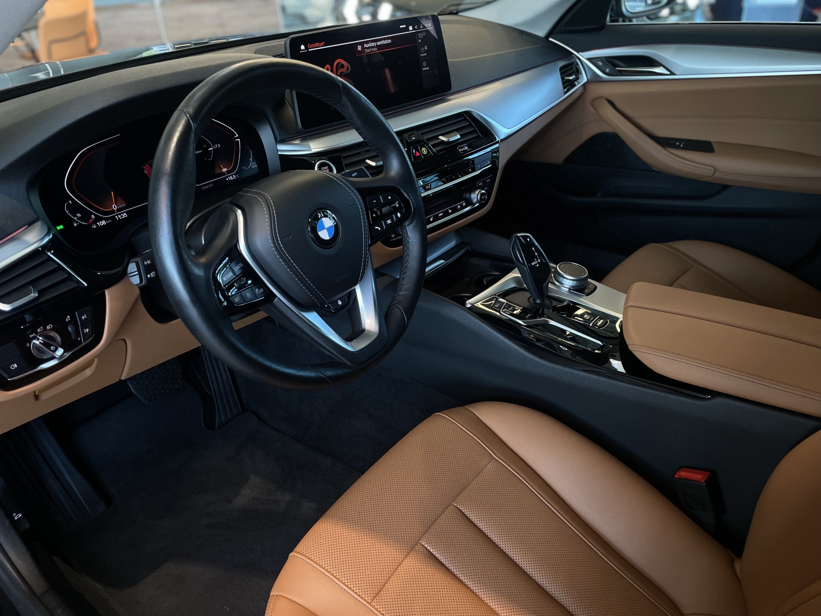 BMW 520 520i