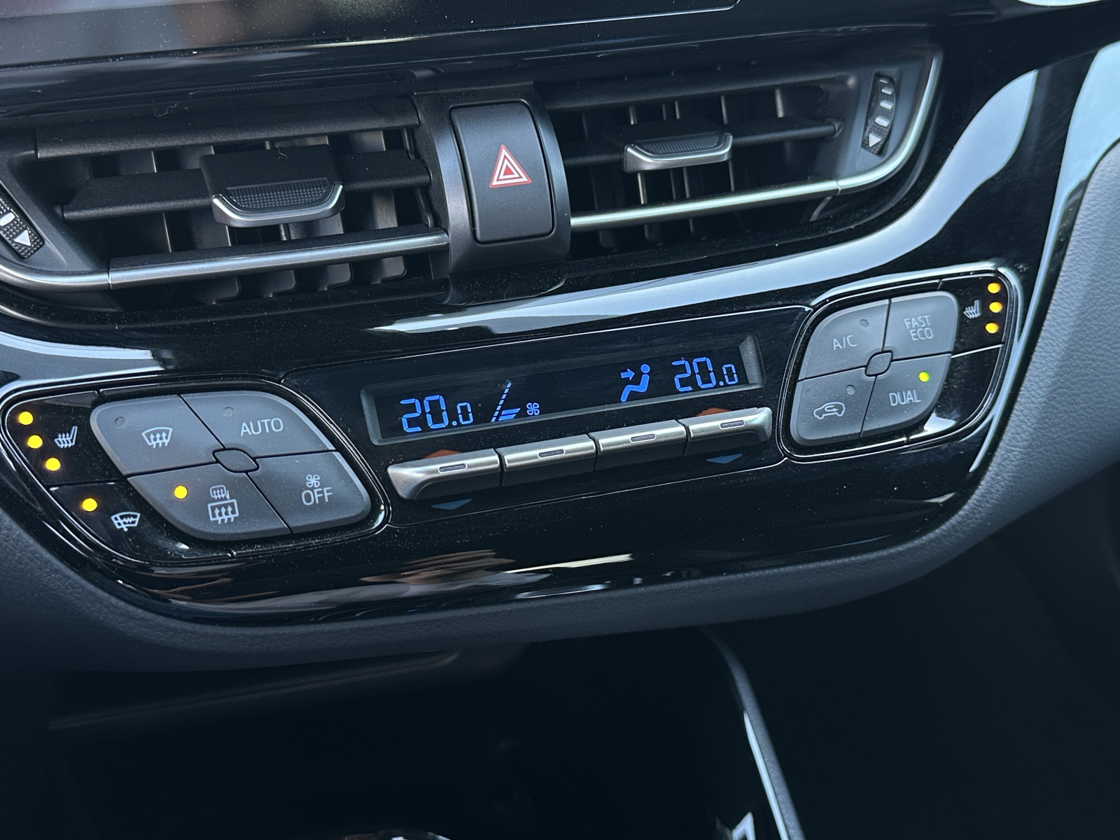 Toyota C-HR Hybrid