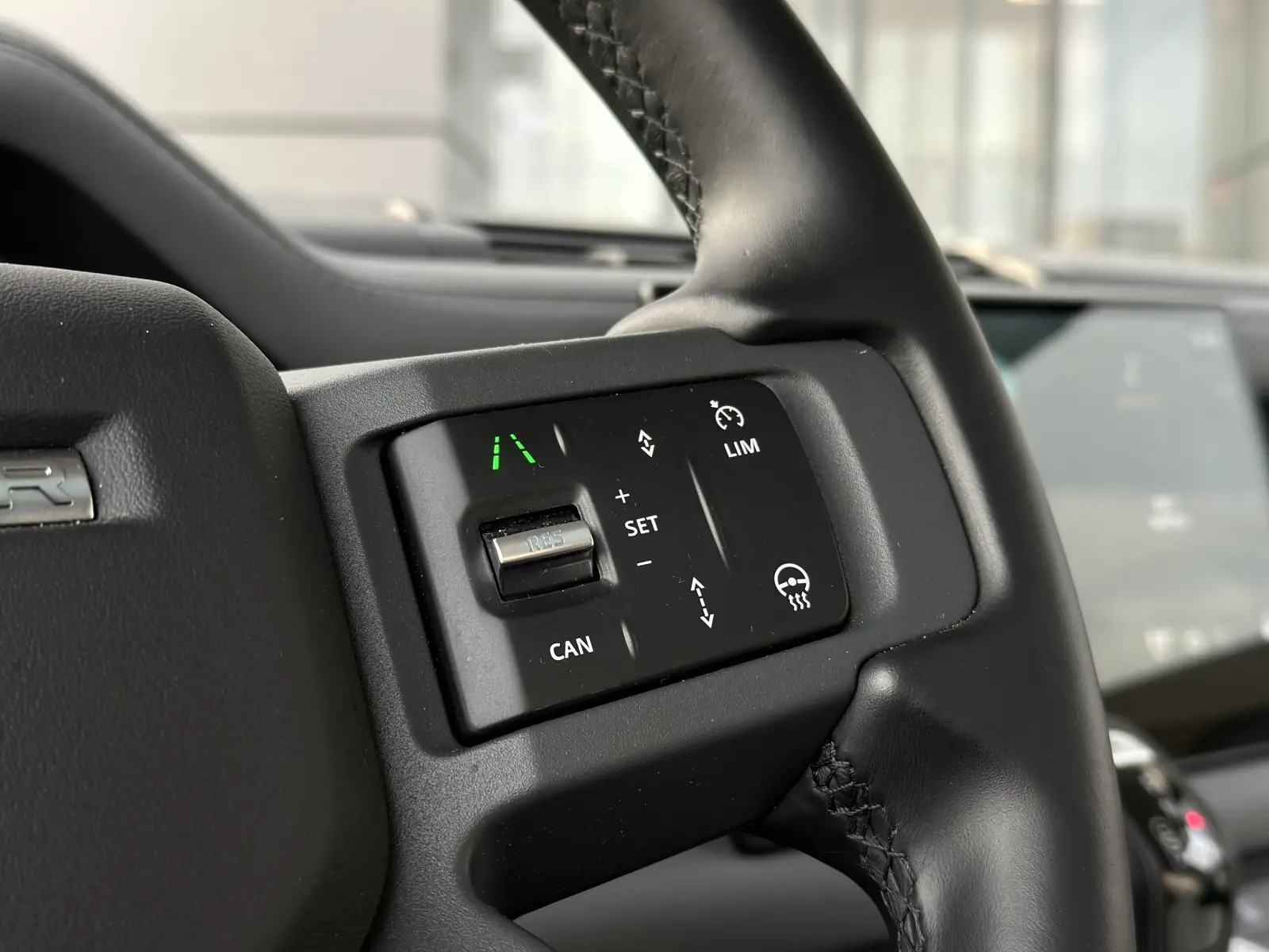 Land Rover Defender DEFENDER 90 D250 X-DYNAMIC HSE