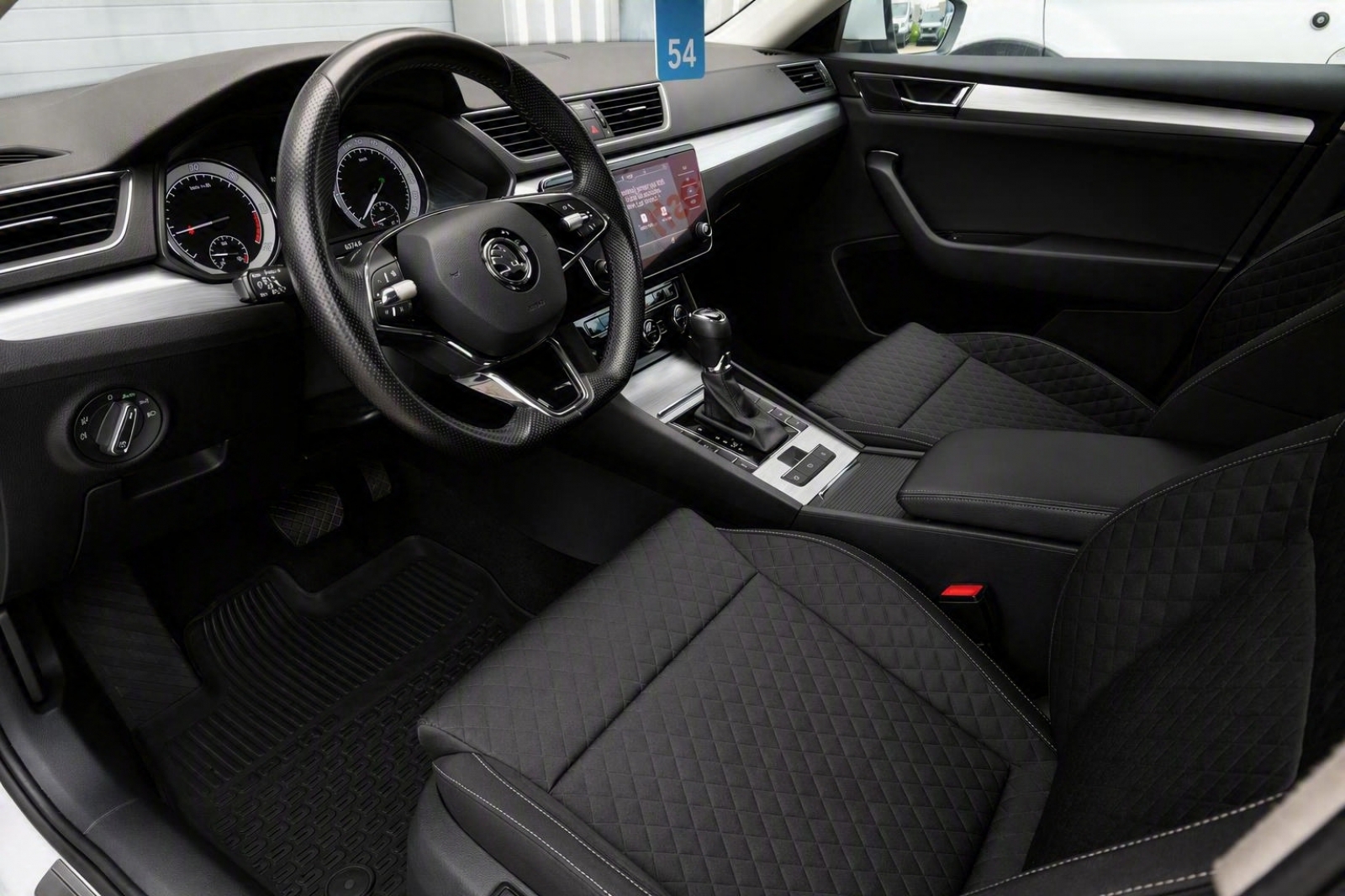 Skoda Superb AMBITION 4X4