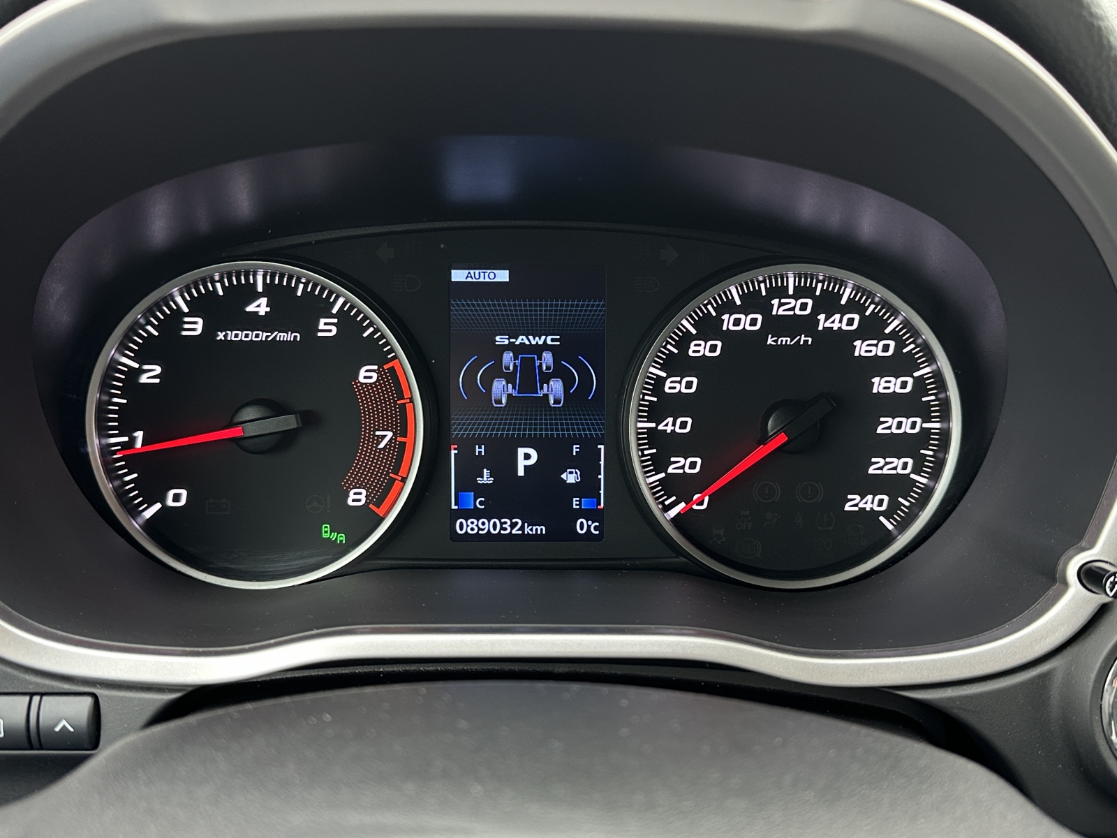 Mitsubishi Eclipse Cross Intense 4WD