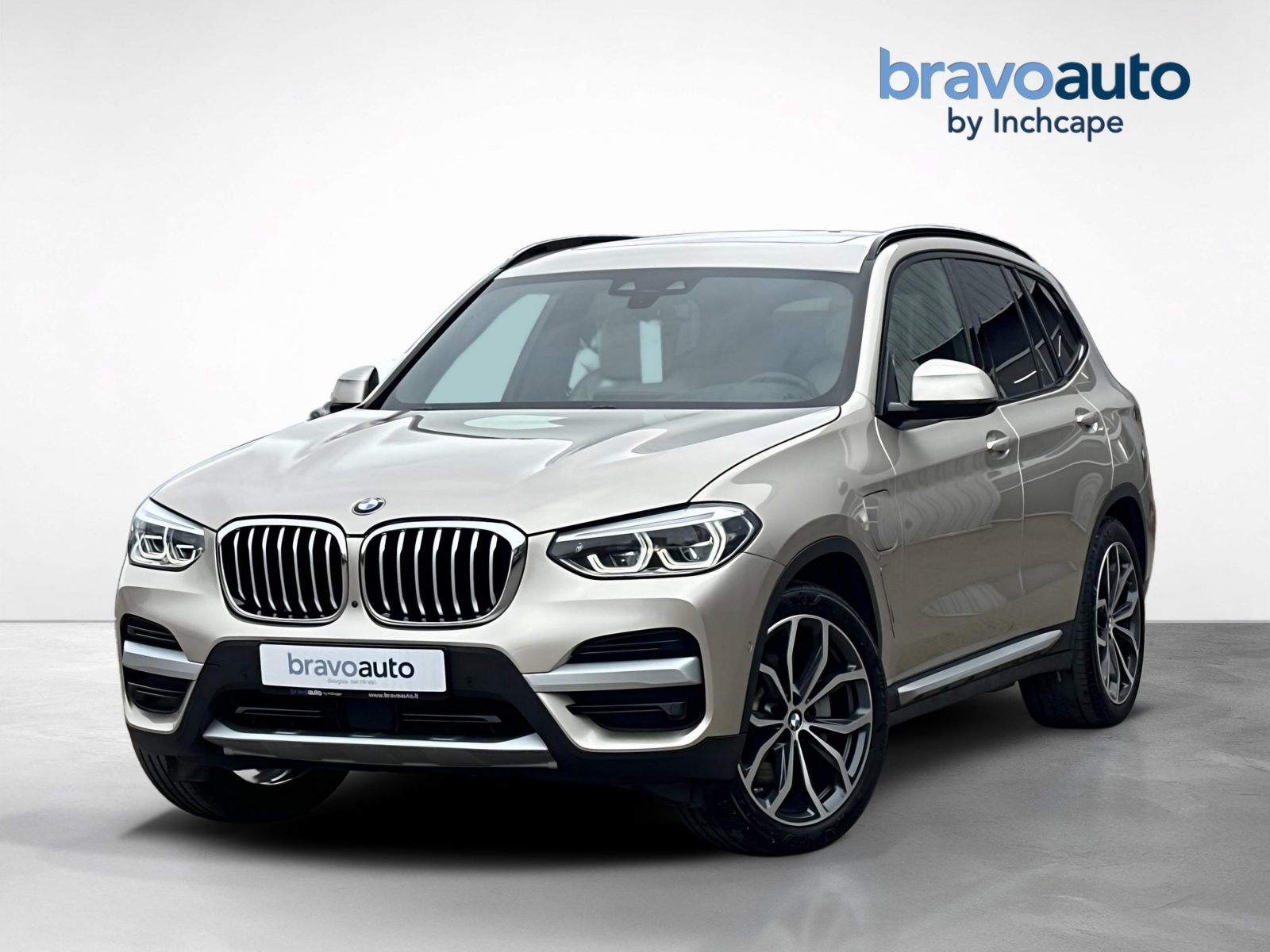 BMW X3 xDrive30e Individual