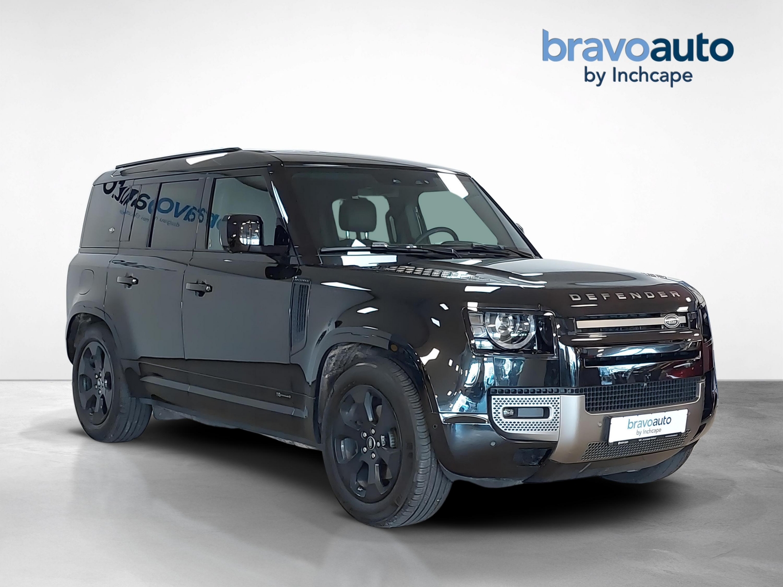 Land Rover Defender 110 D250 MHEV X-Dynamic HSE