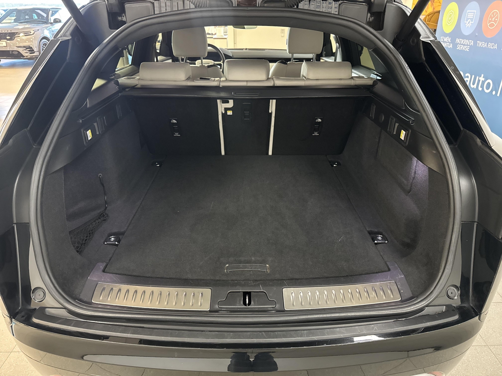 Land Rover Range Rover Velar R-Dynamic SE