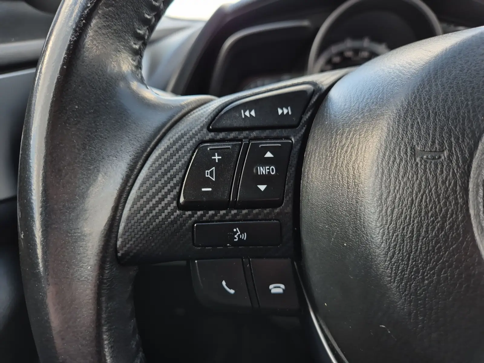 daf15767bfa1b1aeae5319a9bfc5312869f1f96d4de52.jpg