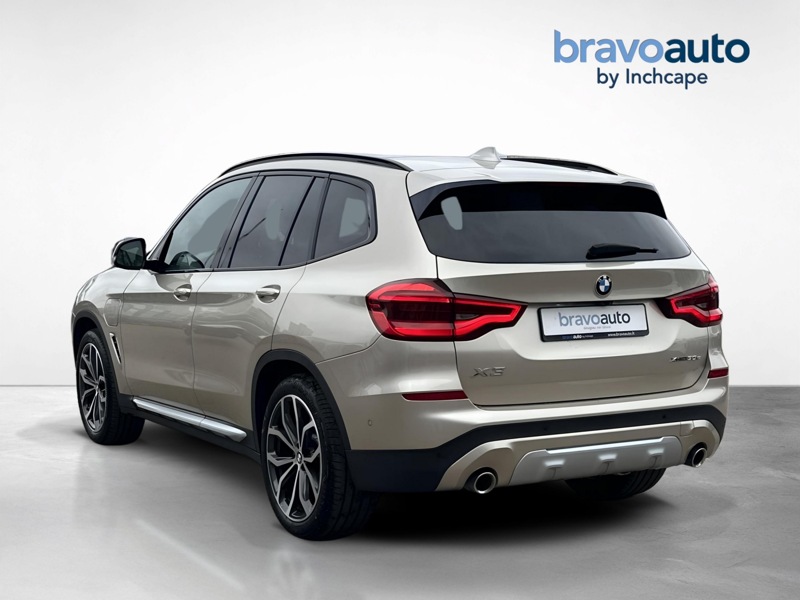 BMW X3 xDrive30e Individual