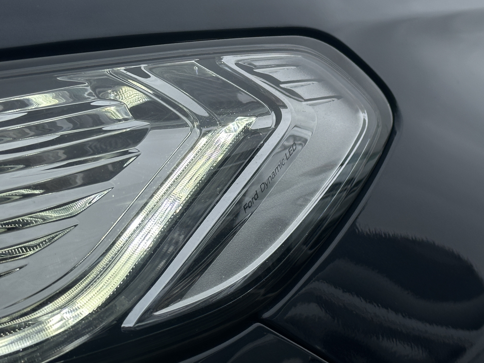 Ford Mondeo ST-Line Hybrid