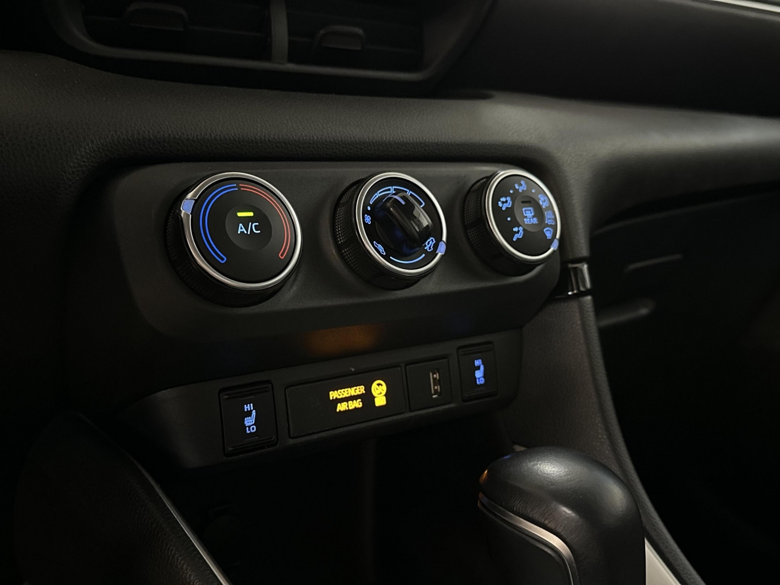 Toyota Yaris Active Business