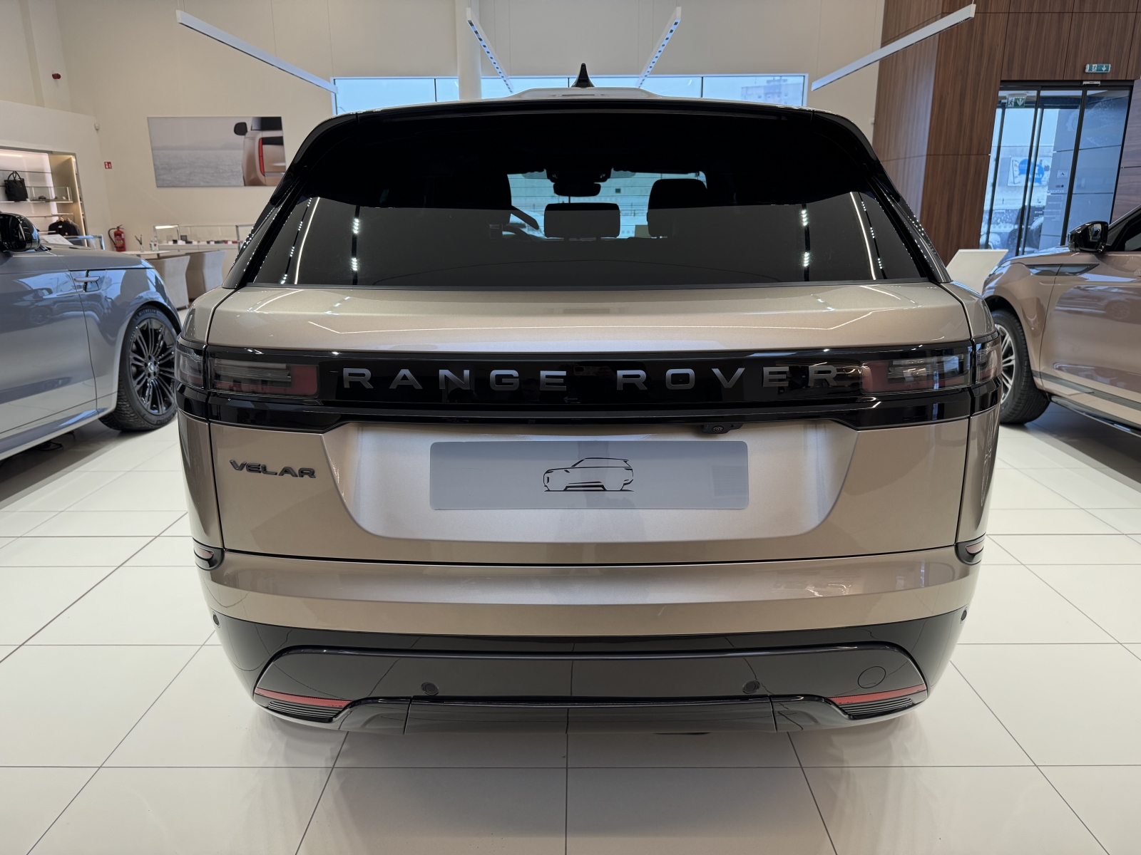 Land Rover Range Rover Velar Dynamic SE D300 MHEV