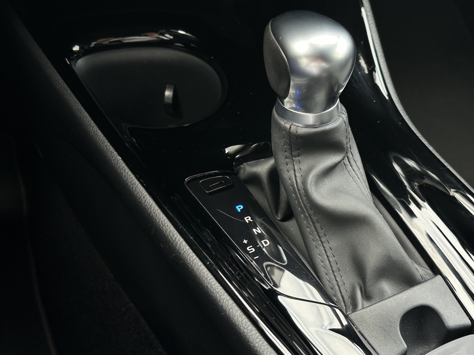 Toyota C-HR Hybrid