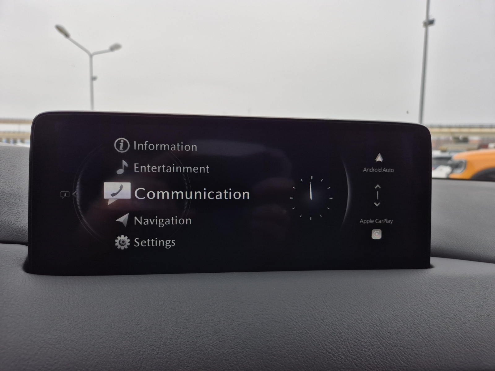 Toyota RAV4 Newground