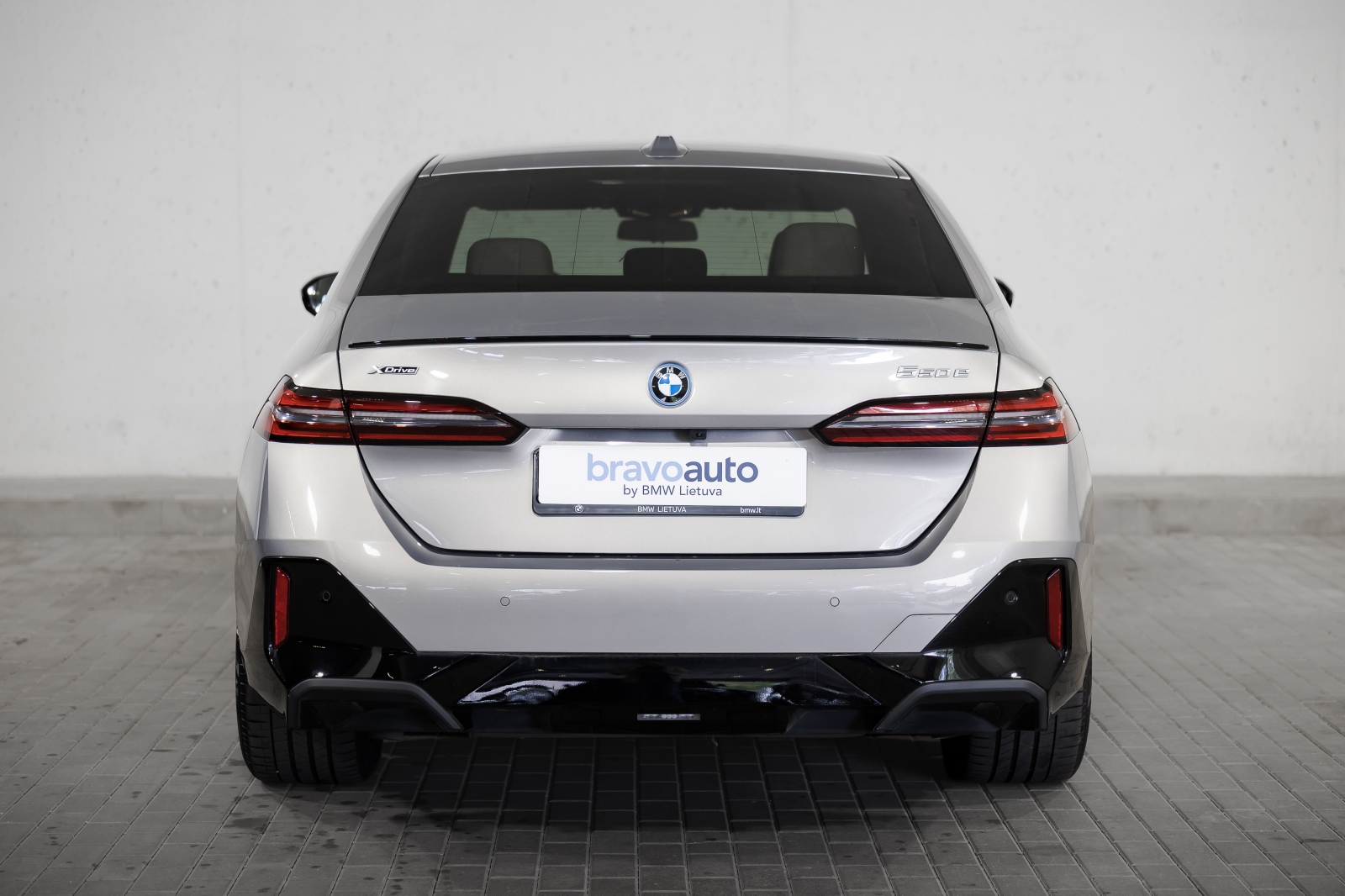 BMW 550 e xDrive