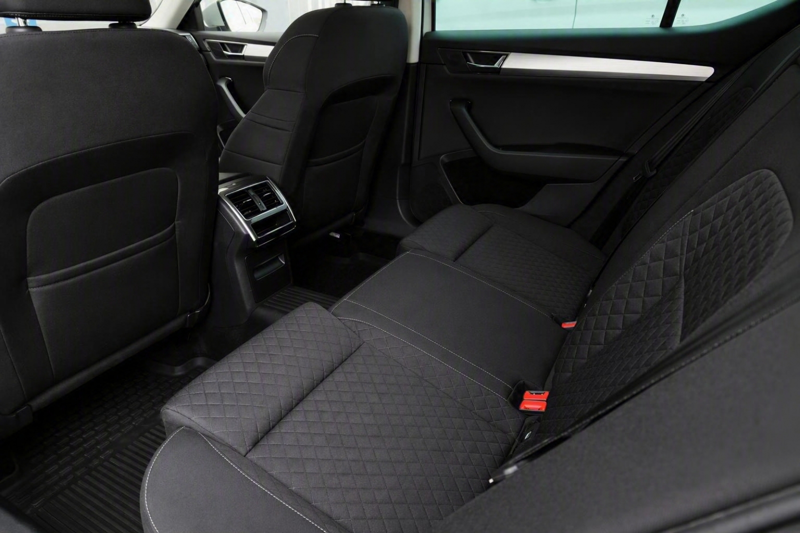 Skoda Superb AMBITION 4X4