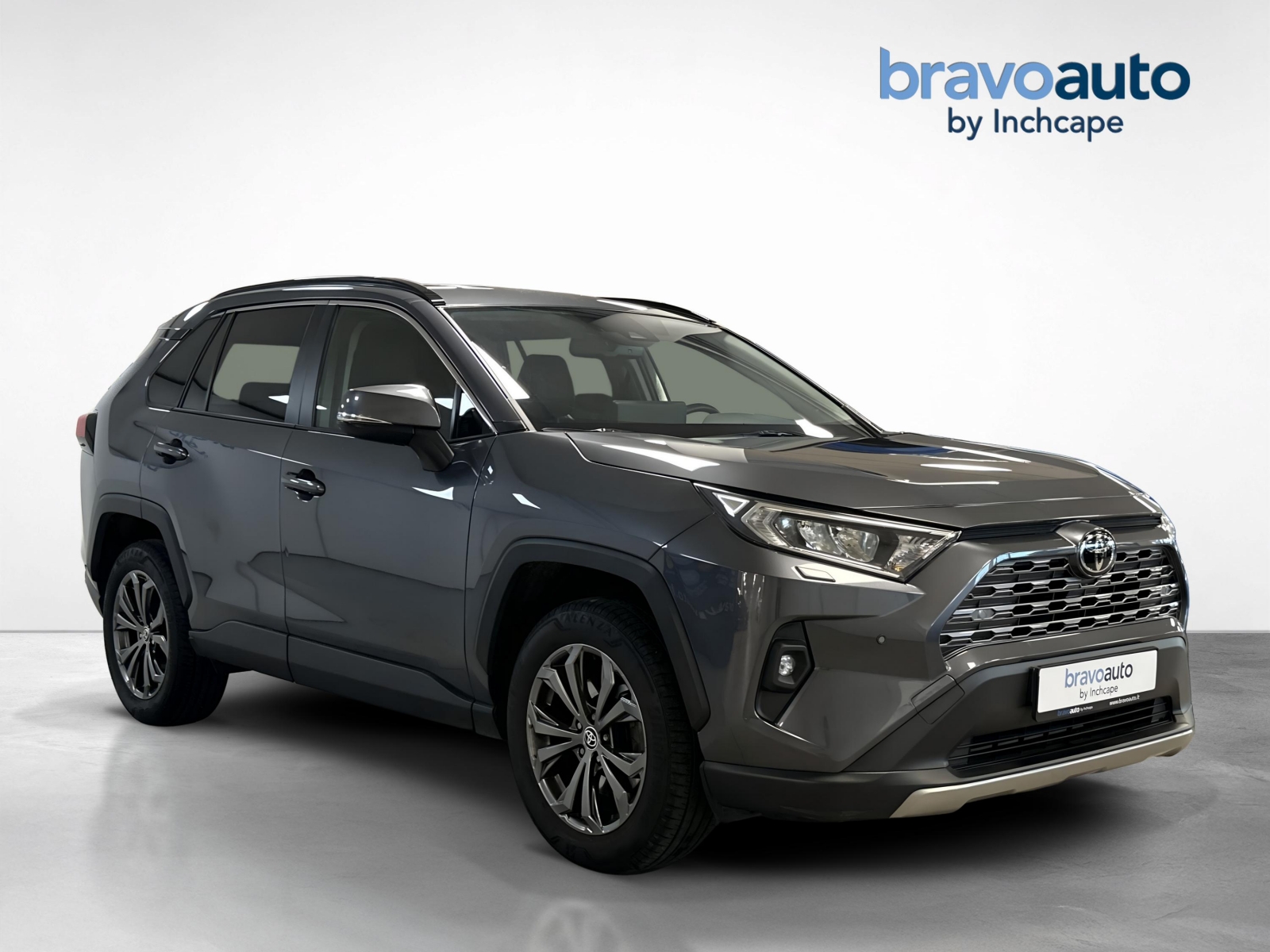 Toyota RAV4 Luxury Plus