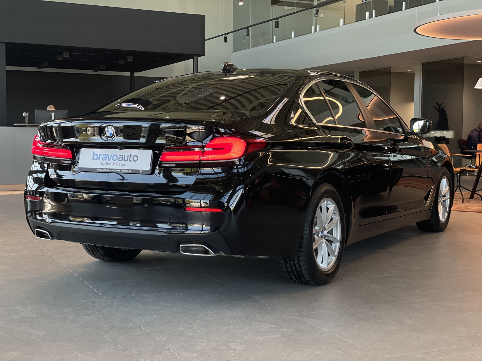BMW 520 520i