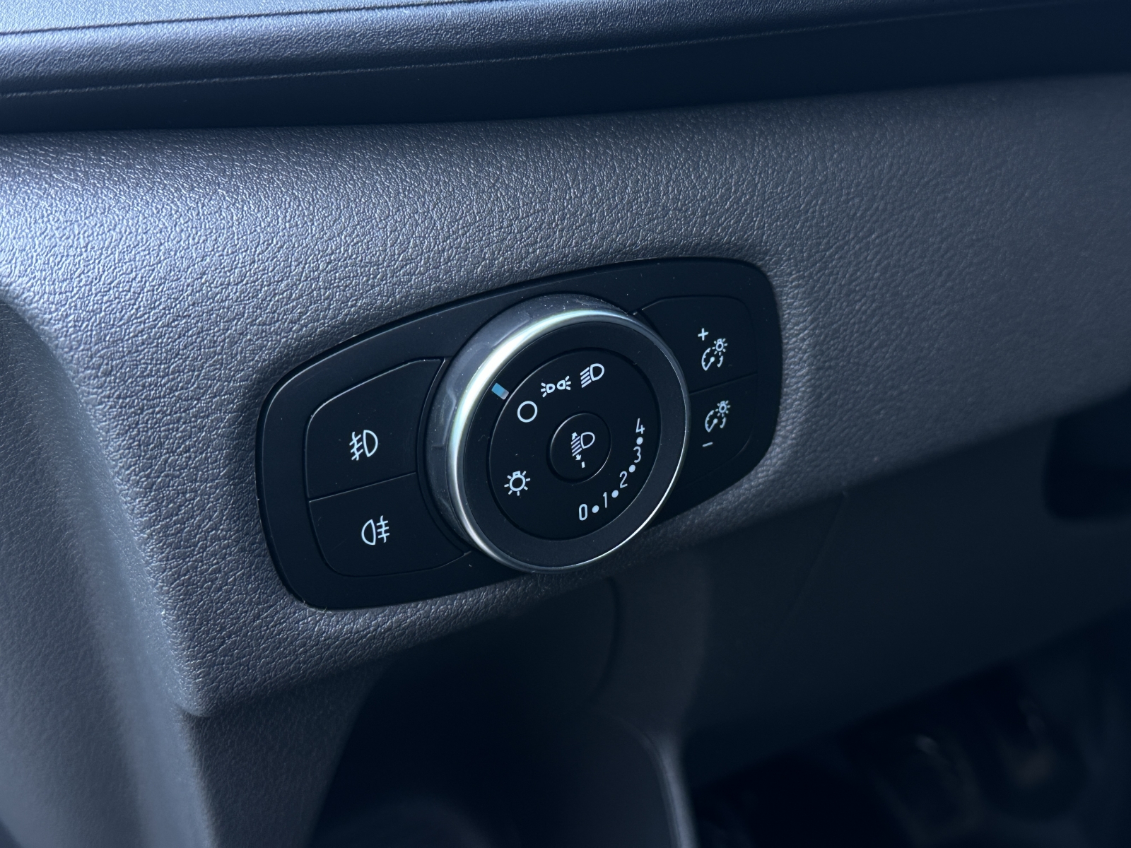 Ford Transit Custom Trend 320 LWB