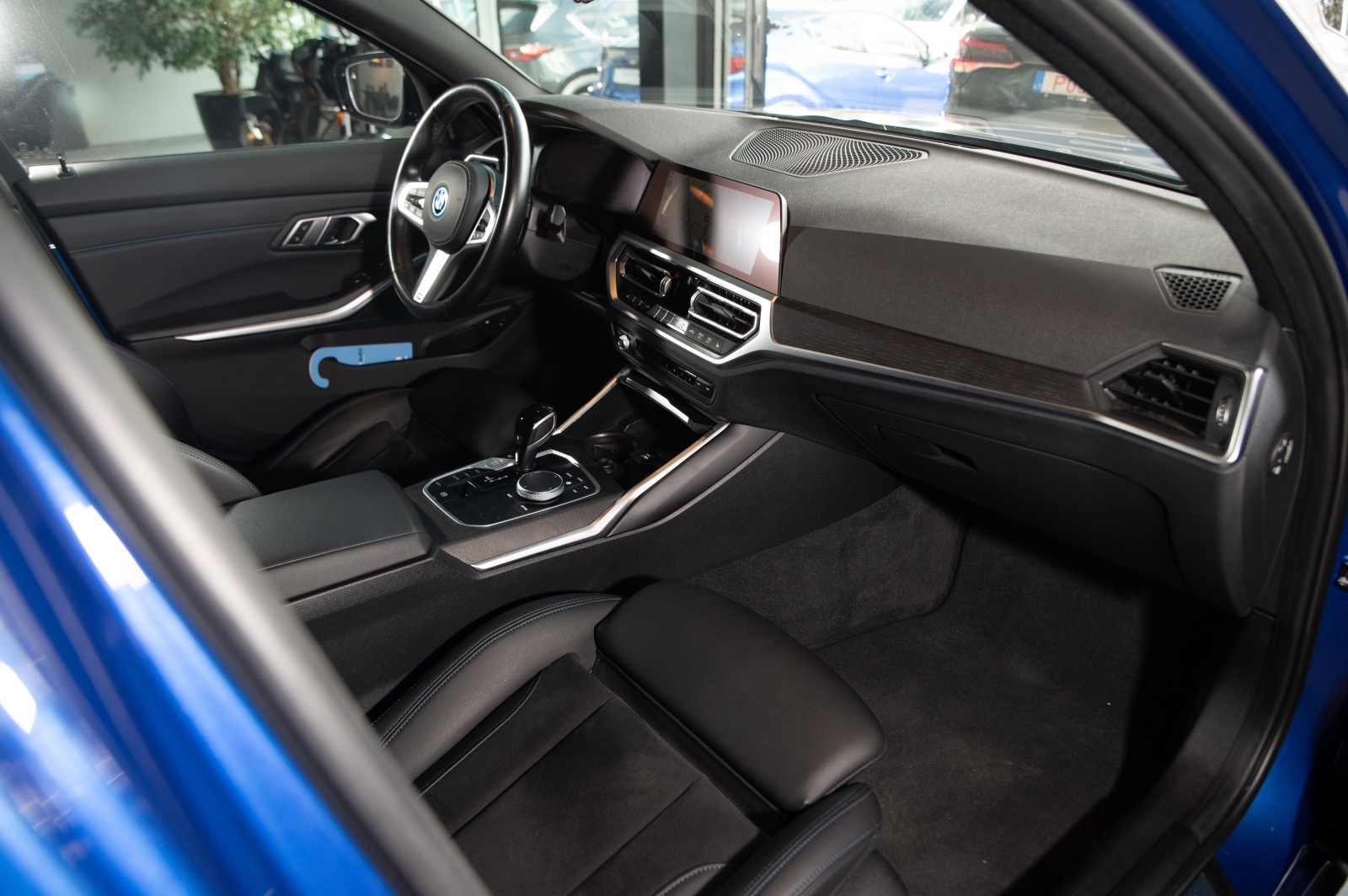 BMW 330 e