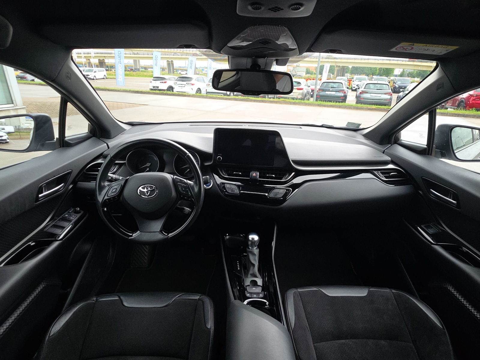 Toyota C-HR Hybrid