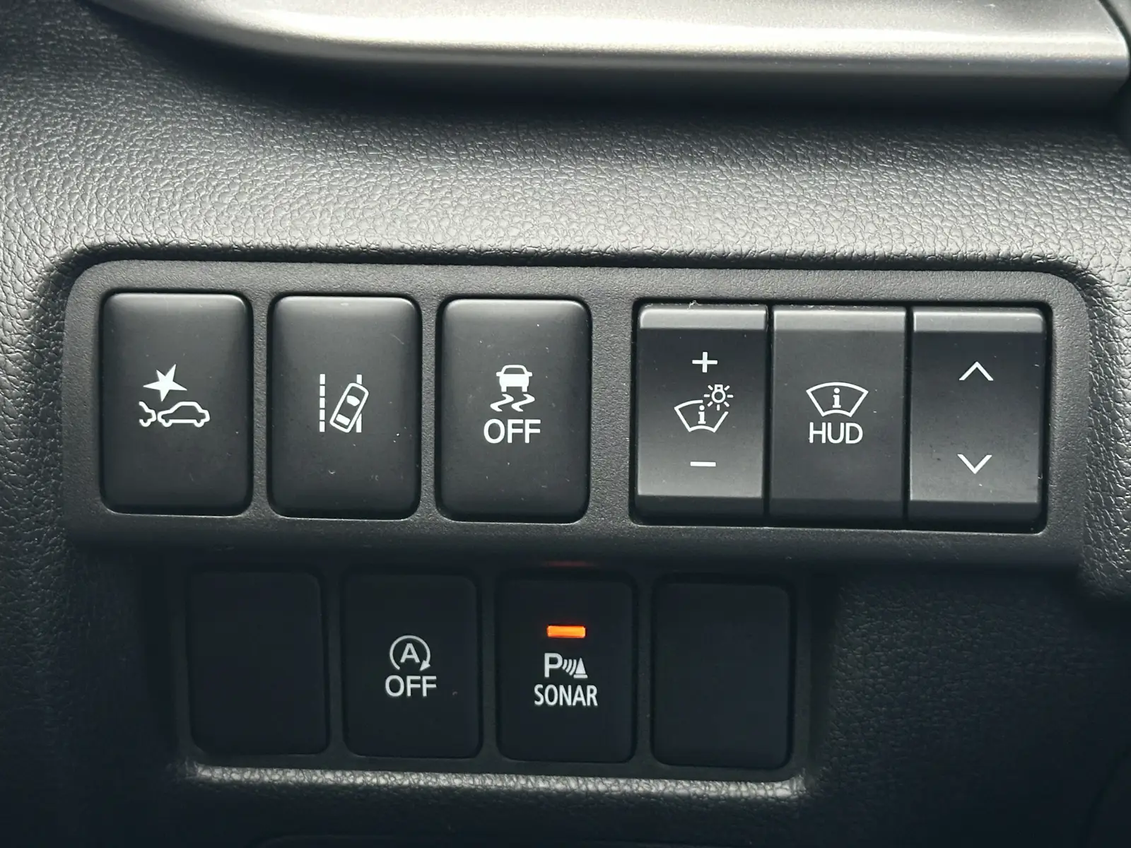 Mitsubishi Eclipse Cross Intense 4WD