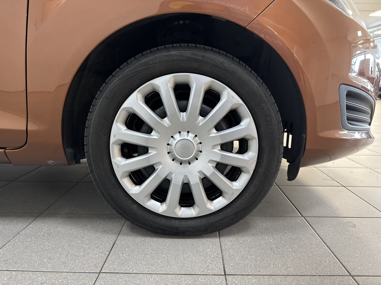 Ford Fiesta 5D Trend