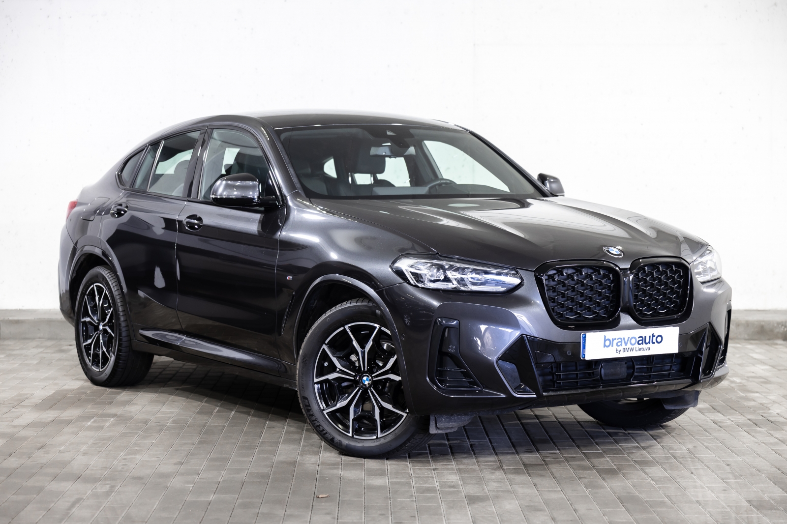 BMW X4 xDrive20i
