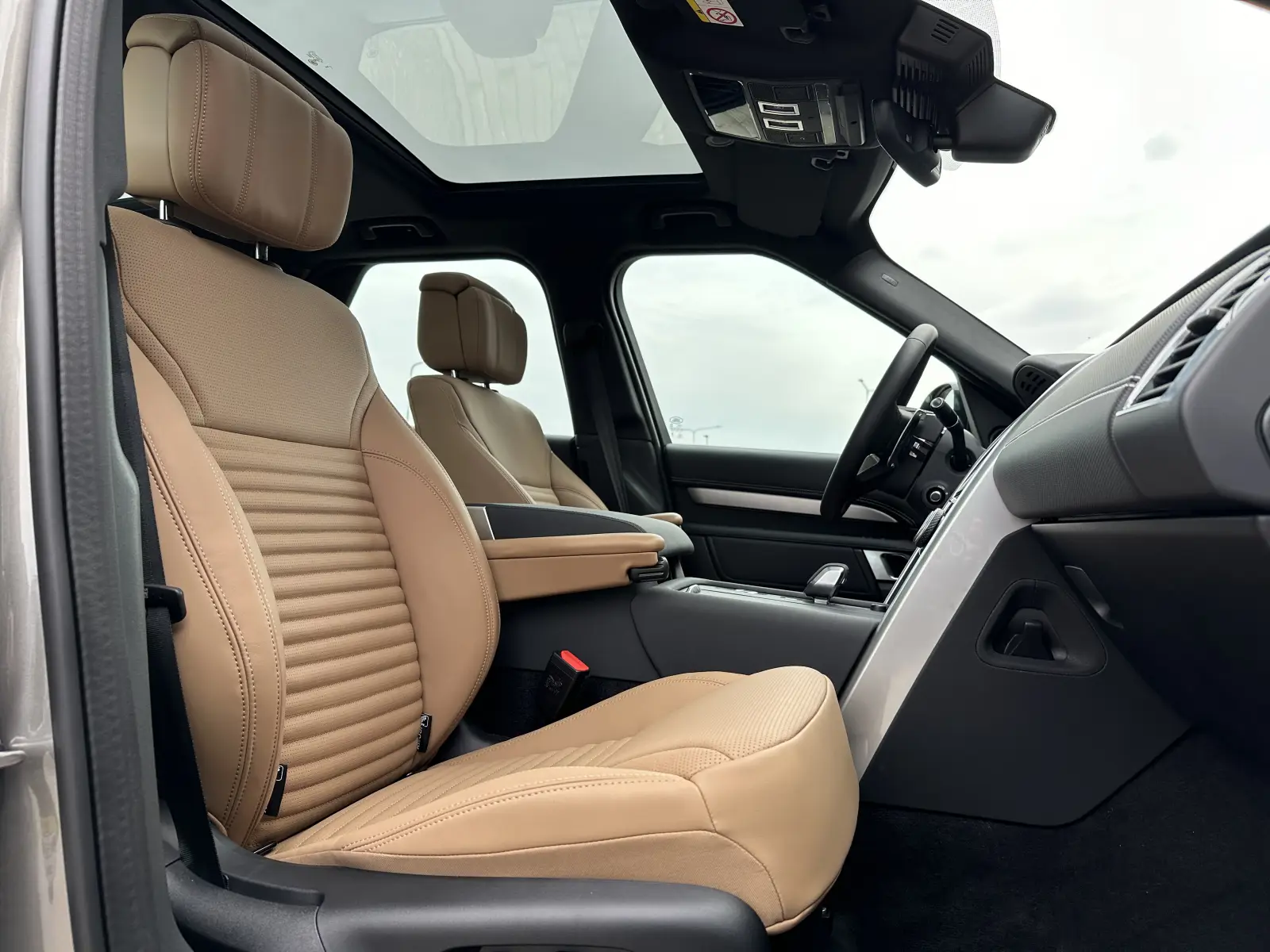 Land Rover Discovery D350 Dynamic HSE