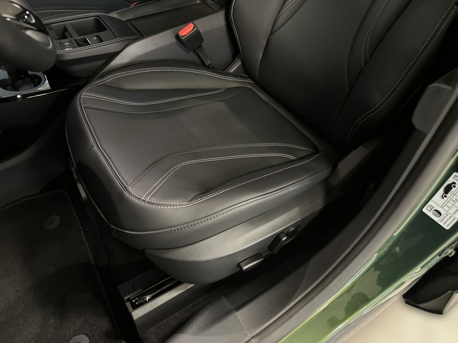 Ford Mustang Mach-E RWD STANDARD RANGE LFP