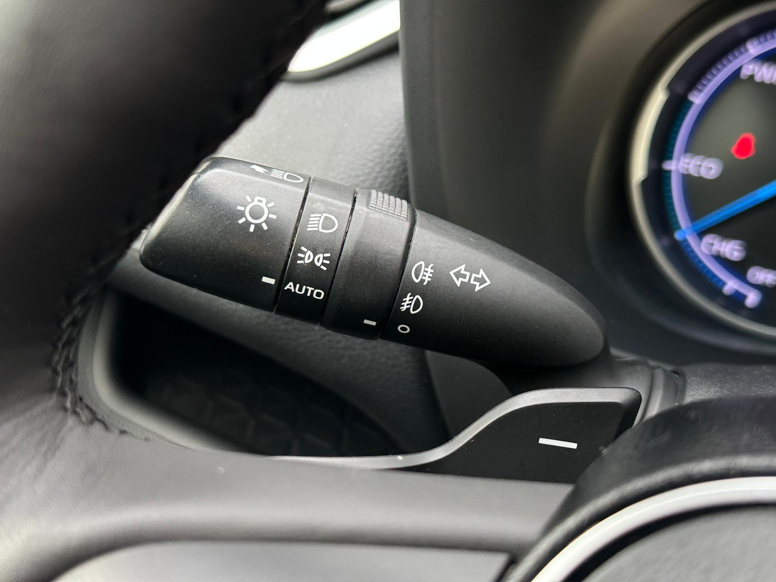 Toyota RAV4 Black Edition Hybrid AWD