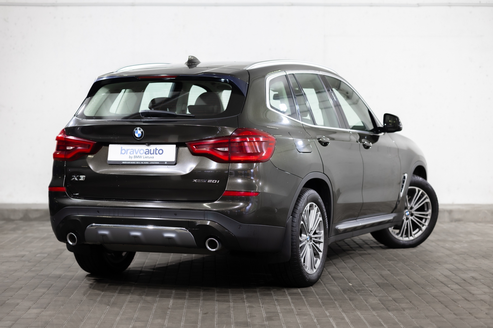 BMW X3 xDrive20i
